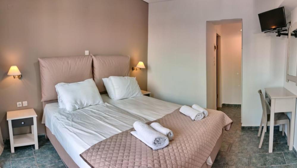 Blue Star 2 Hotel Pyrgi Thermis Екстериор снимка